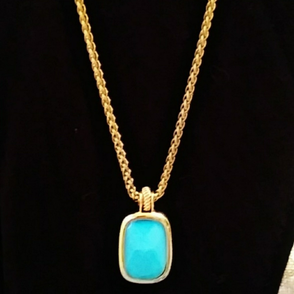 Joan Rivers Interchangeable Pendant Gold Necklace